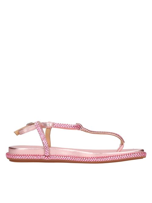 Sandali flat infradito in pelle e strass. ALMA EN PENA | V23403ROSA